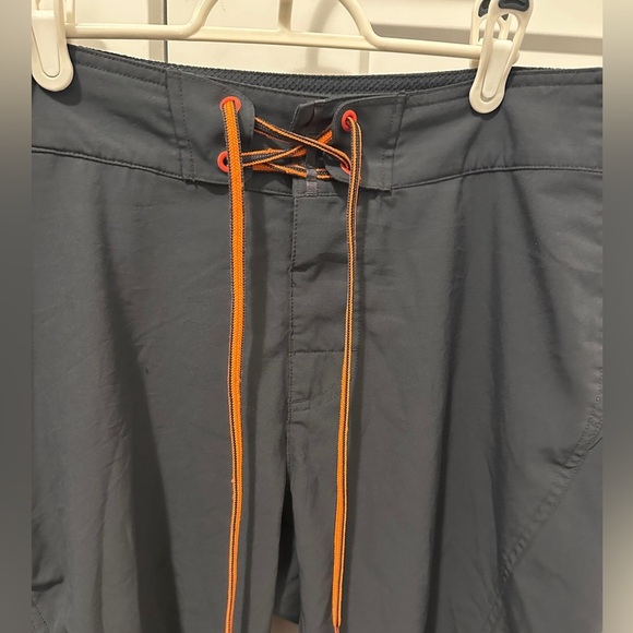 Columbia Omni- Shield Gray Swim Board Shorts Size 34 Men’s - Picture 4 of 9